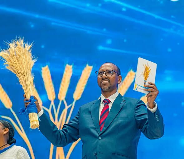 የህዝባችንን ድጋፍ ይዘን መጪዉን ጠቅላላ ምርጫ በማሸነፍ ኢትዮጵያን ወደ ተምሳሌት ሀገር የማሸጋገር አላማ ሰንቀናል- አቶ አደም ፋራህ